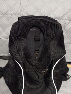 Animal Pet Backpack Carrier. Size MEDIUM.   15"L X 11"W